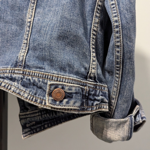 AE ladies cropped denim jacket M - Picture 3 of 6